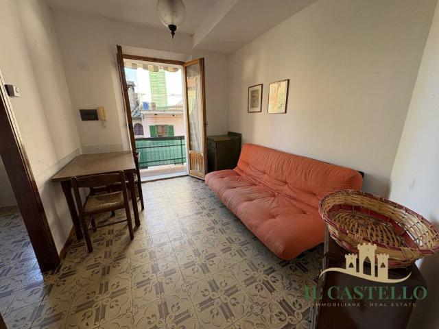 Villa Indipendente in vendita a Pozzuolo, Castiglione del Lago