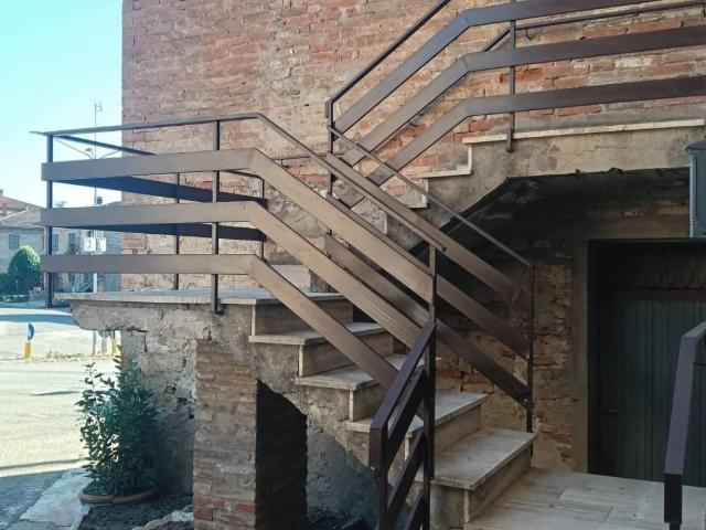 Villa Indipendente in vendita a Macchie, Gioiella