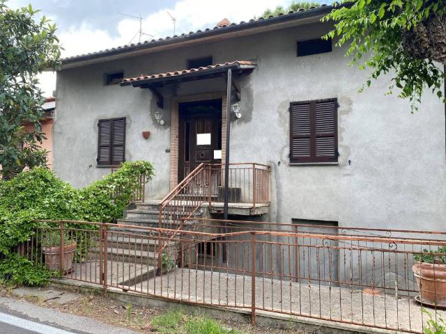 Villa Indipendente in vendita a Gioiella, Umbria