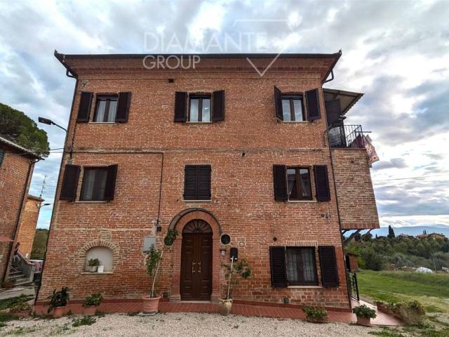 Villa Indipendente in vendita a Gioiella