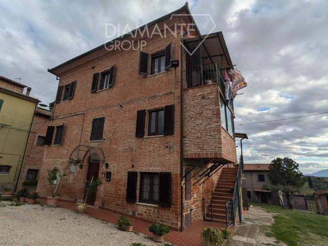Villa Indipendente in vendita a Gioiella