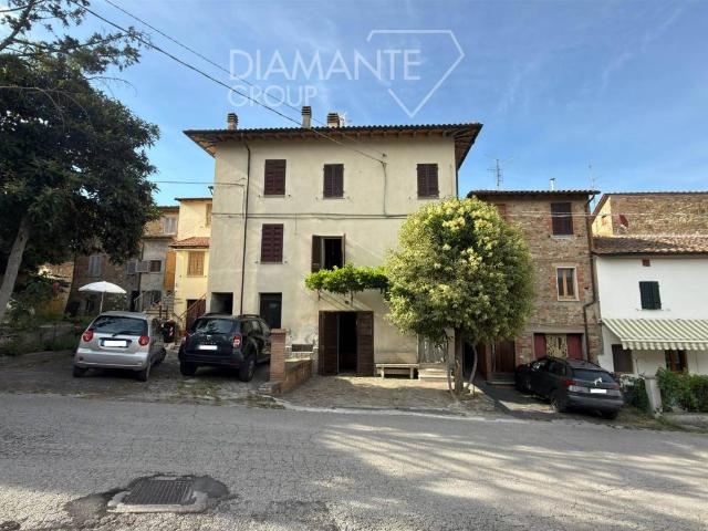 Villa Indipendente in vendita a Poggetto, Gioiella