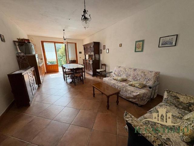 Villa Indipendente in vendita a Gioiella, Umbria