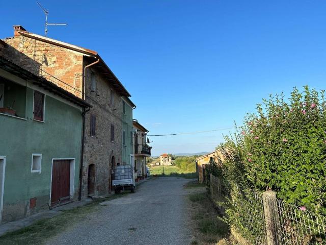 Villa Indipendente in vendita a Poggetto, Gioiella