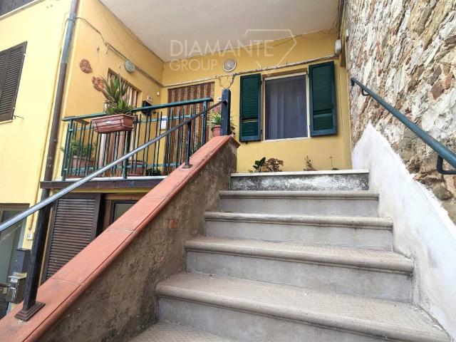 Villa Indipendente in vendita a Gioiella, Umbria