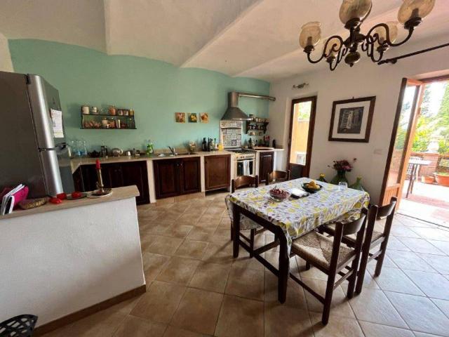 Villa Indipendente in vendita a Gioiella, Umbria