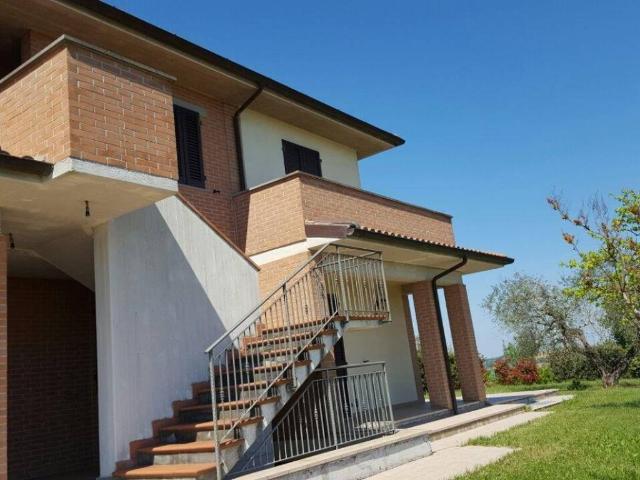 Villa Indipendente in vendita a Gioiella, Umbria