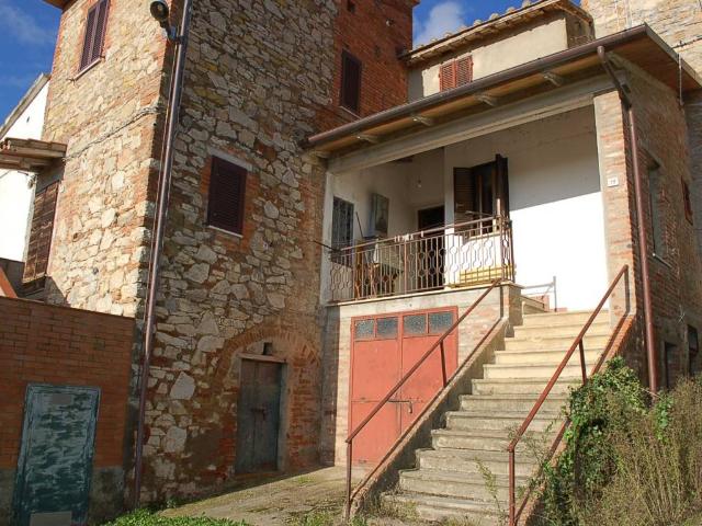 Villa Indipendente in vendita a Poggetto, Gioiella