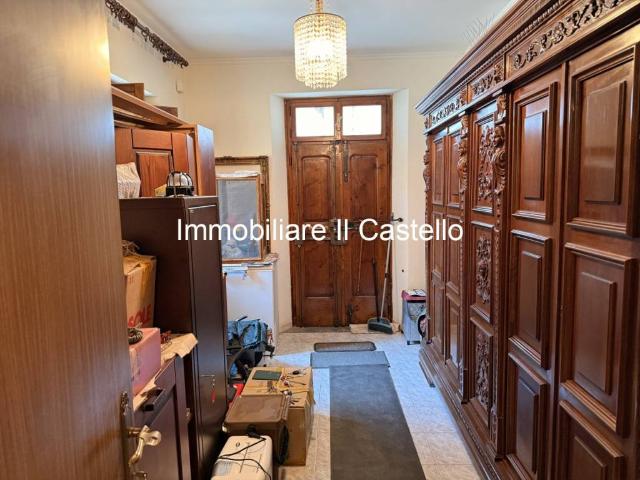 Villa Indipendente in vendita a Macchie, Gioiella