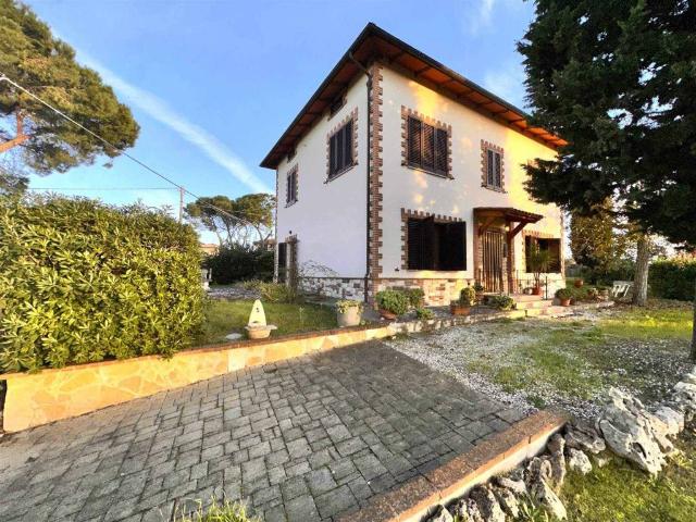 Villa Indipendente in vendita a Gioiella, Umbria