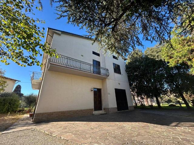 Villa Indipendente in vendita a Gioiella, Umbria