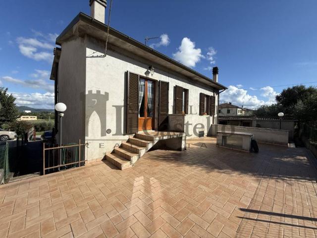 Villa Indipendente in vendita a Gioiella, Umbria