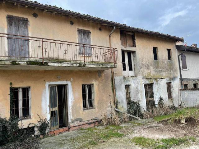 Villa Indipendente in vendita a Castiglione Delle Stiviere, Lombardia