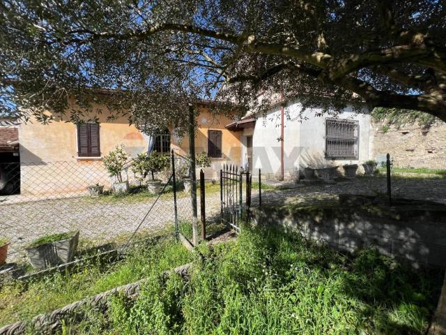 Villa Indipendente in vendita a Castiglione Delle Stiviere, Lombardia