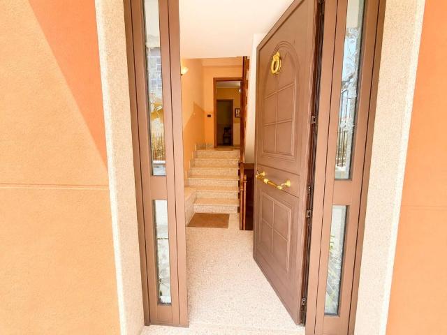 Villa Indipendente in vendita a Castiglione Di Sicilia, Sicilia