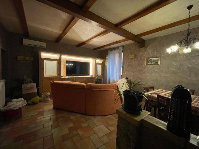 Villa Indipendente in vendita a Castiglione Olona, Lombardia