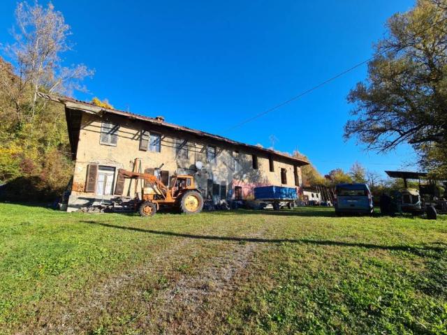 Villa Indipendente in vendita a Castiglione Torinese, Piemonte