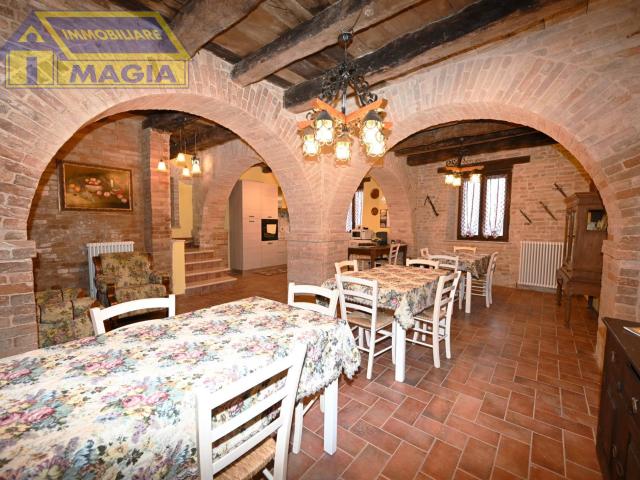 Villa Indipendente in vendita a Marche, Ascoli Piceno