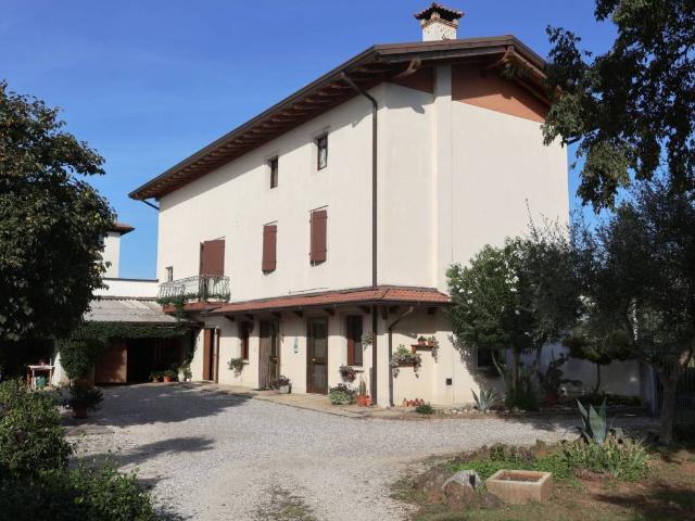 Villa Indipendente in vendita a Castions di Strada / Cjasteons di Strade, Udine / Udin / Videm