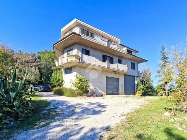 Villa Indipendente in vendita a Marche, Ascoli Piceno