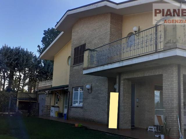 Villa Indipendente in vendita a San Silvestro, Marche