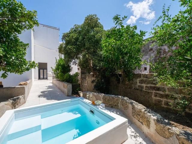 Villa Indipendente in vendita a Puglia, Lecce