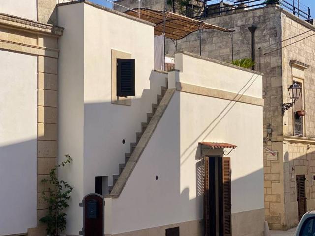 Villa Indipendente in vendita a Castro Marina, Puglia