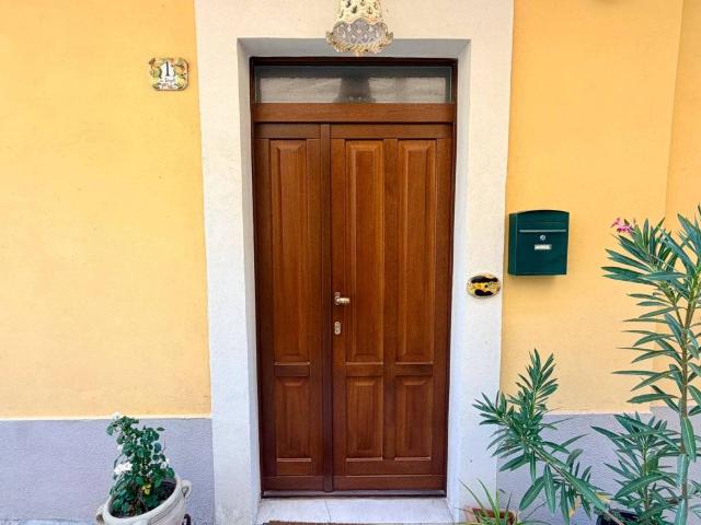 Villa Indipendente in vendita a Crizzina, Castroreale