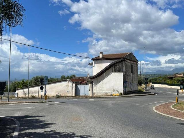 Villa Indipendente in vendita a Calabria, Cosenza