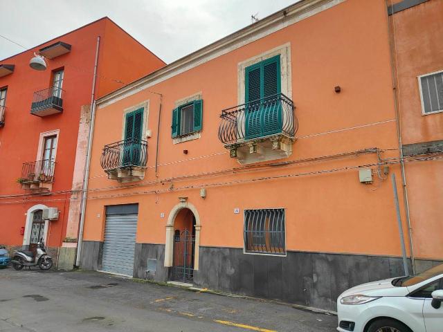 Villa Indipendente in vendita a Centro storico, Catania