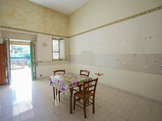Villa Indipendente in vendita a San Giovanni Galermo-Trappeto-Cibali, Catania