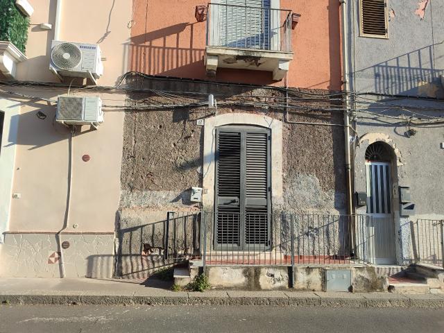 Villa Indipendente in vendita a Centro storico, Catania