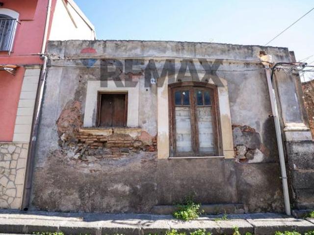 Villa Indipendente in vendita a Borgo-Sanzio, Catania