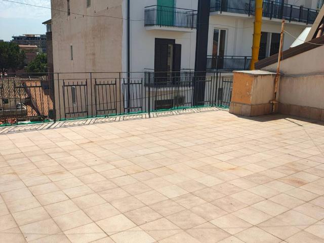 Villa Indipendente in vendita a Picanello-Ognina-Barriera-Canalicchio, Catania