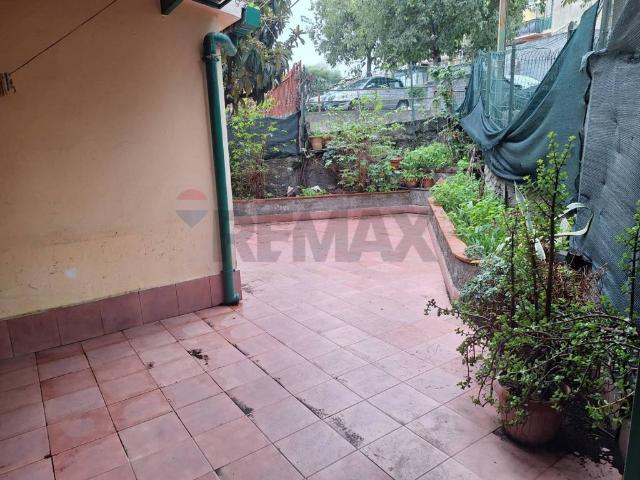 Villa Indipendente in vendita a Picanello-Ognina-Barriera-Canalicchio, Catania
