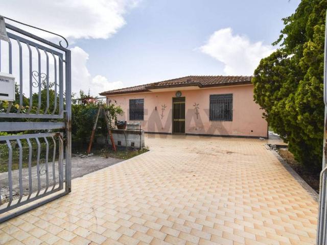 Villa Indipendente in vendita a Vaccarizzo, Catania