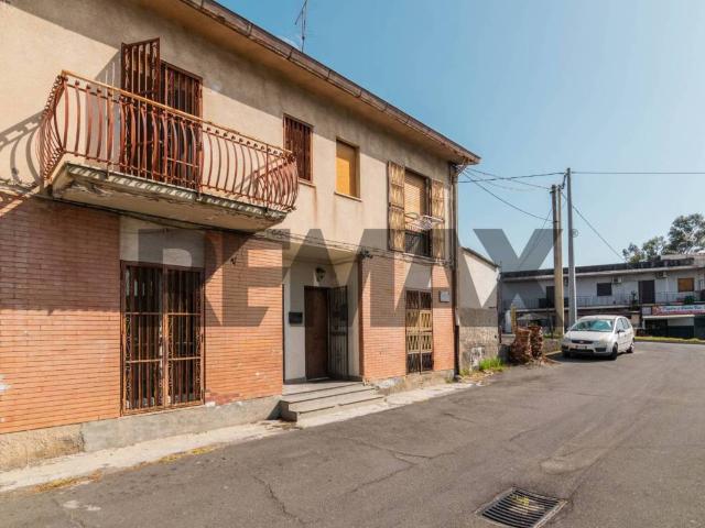 Villa Indipendente in vendita a San Giorgio-Librino-San Giuseppe la Rena-Zia Lisa-Villaggio Sant'Agata, Catania