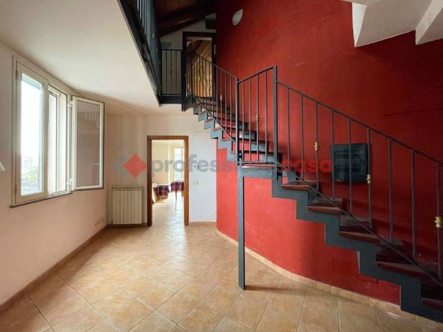 Villa Indipendente in vendita a Sant'agata Li Battiati, Sicilia