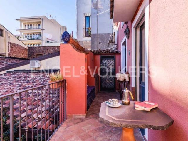 Villa Indipendente in vendita a Centro storico, Catania