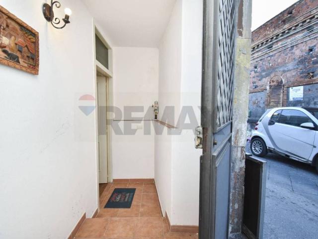 Villa Indipendente in vendita a Centro storico, Catania