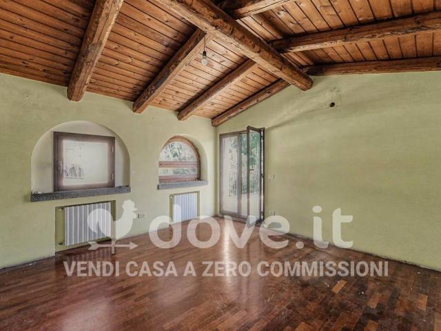Villa Indipendente in vendita a Picanello-Ognina-Barriera-Canalicchio, Catania