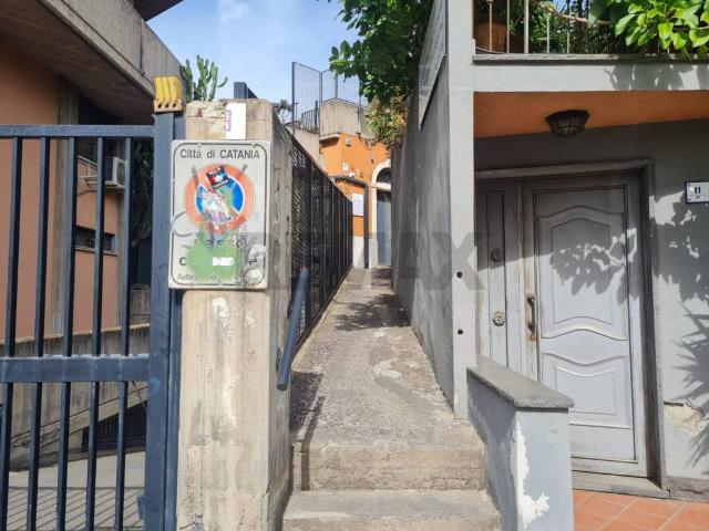 Villa Indipendente in vendita a Borgo-Sanzio, Catania