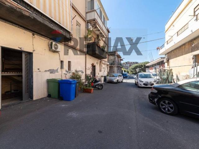 Villa Indipendente in vendita a Picanello-Ognina-Barriera-Canalicchio, Catania