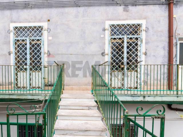 Villa Indipendente in vendita a Picanello-Ognina-Barriera-Canalicchio, Catania