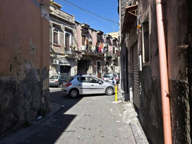Villa Indipendente in vendita a Centro storico, Catania