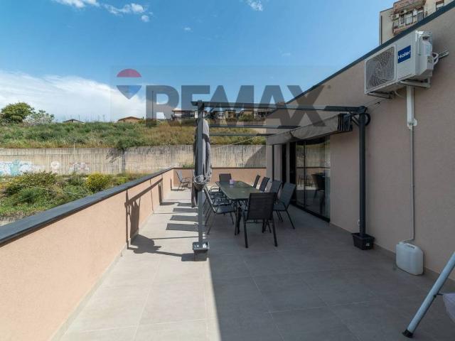 Villa Indipendente in vendita a San Giorgio-Librino-San Giuseppe la Rena-Zia Lisa-Villaggio Sant'Agata, Catania