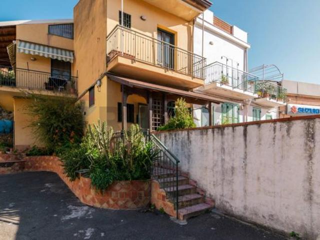 Villa Indipendente in vendita a San Giovanni Galermo-Trappeto-Cibali, Catania