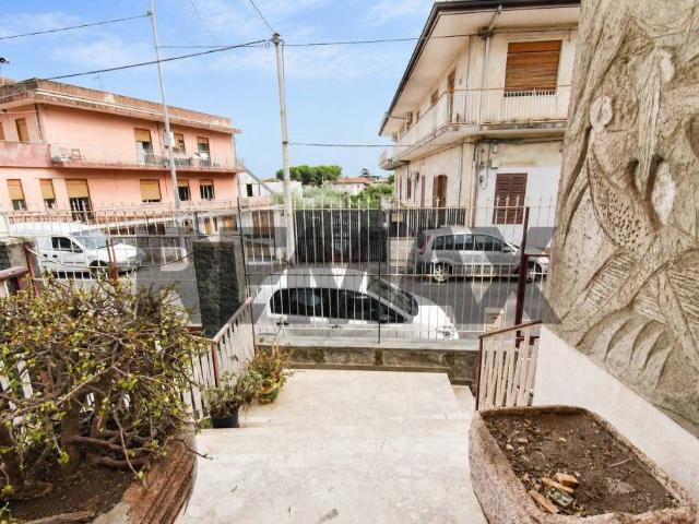 Villa Indipendente in vendita a San Giovanni Galermo-Trappeto-Cibali, Catania