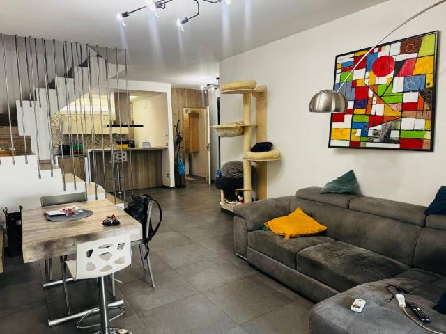 Villa Indipendente in vendita a Santa Rosa, Cava De' Tirreni