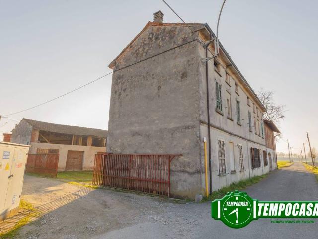 Villa Indipendente in vendita a Cava Manara, Lombardia